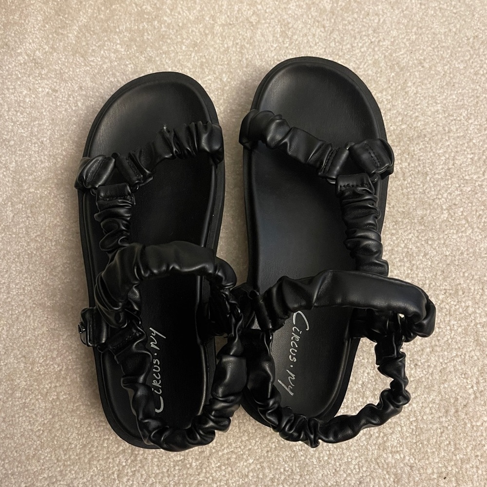 NWOT Harlene Slingback Sandal Circus by Sam Edelman